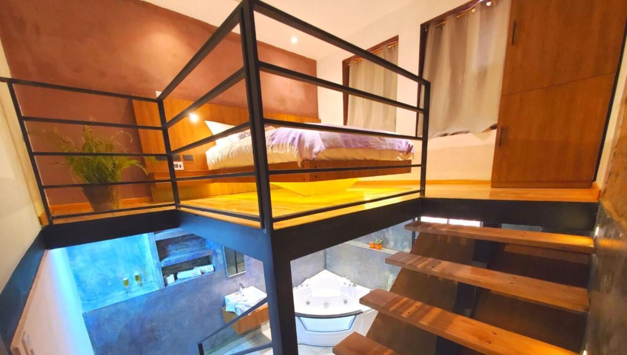 Hotel Inti Quito Exterior photo