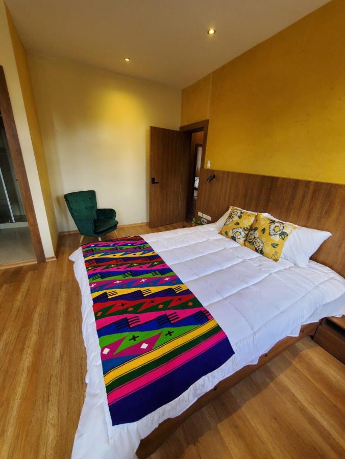 Hotel Inti Quito Exterior photo